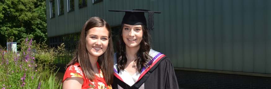 Sarah Quinby (right) with cousin Beth Monkhouse 